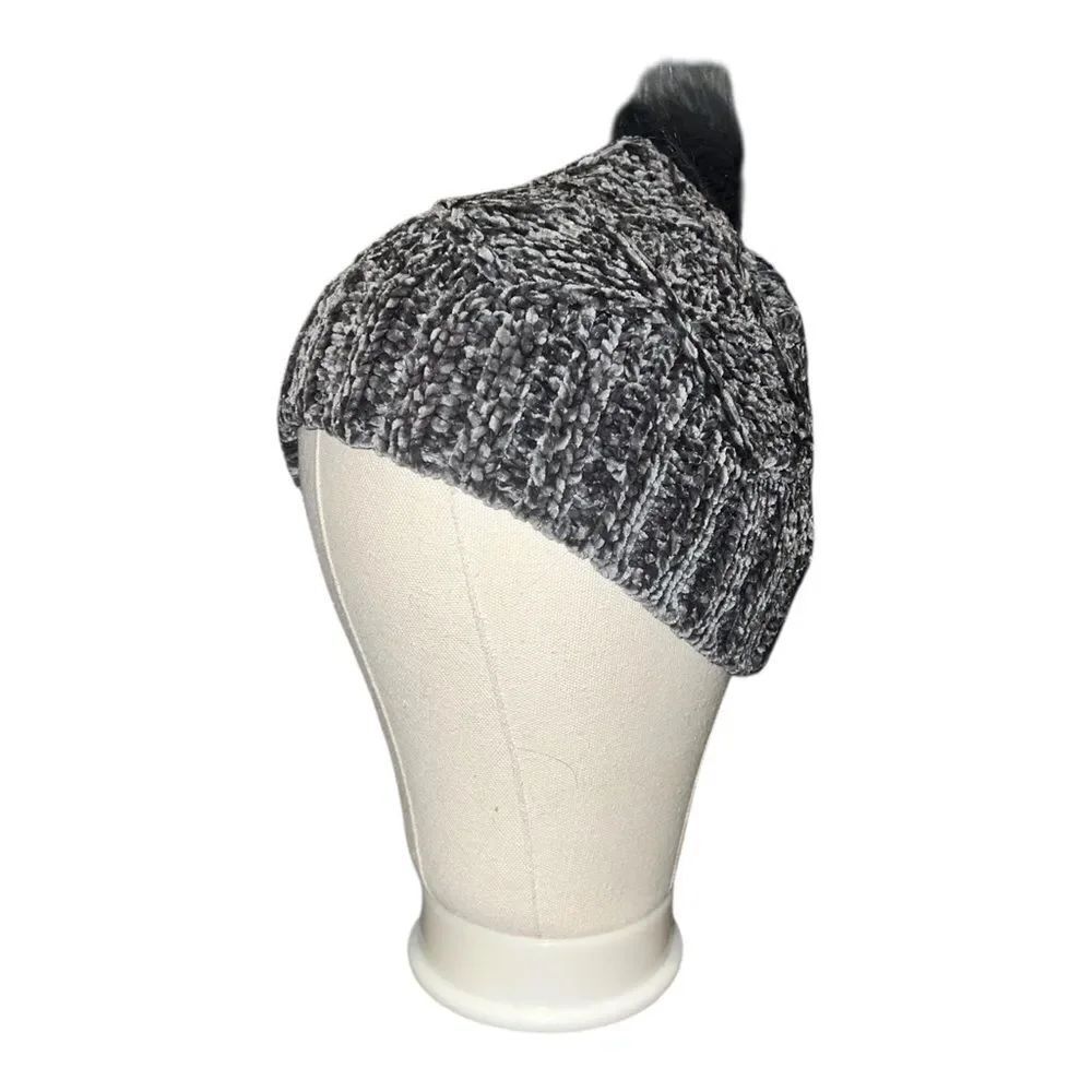 Vera Bradley Tranquil Gray Beanie Hat Faux Fur Pom Chenille One Size NWT